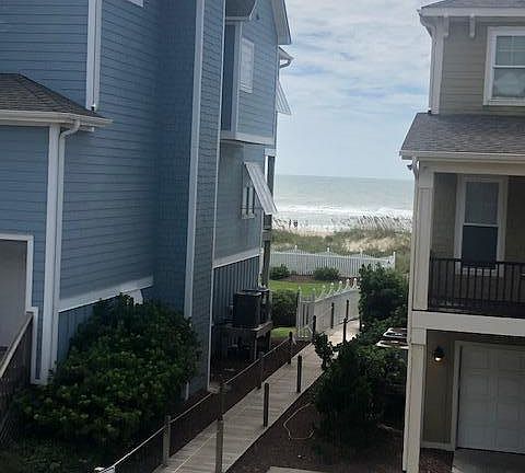 4th image of 201 Ocean Boulevard #A