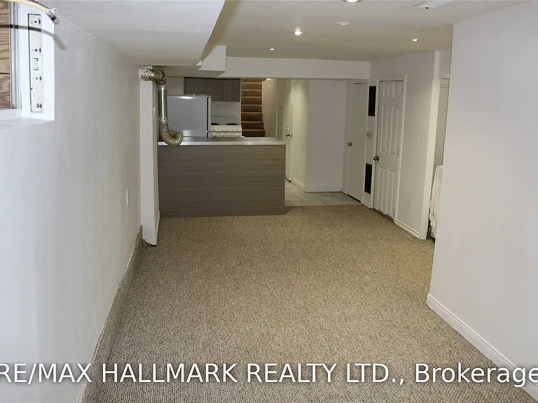 48 Strathcona Ave #BASEMENT — Photo 8