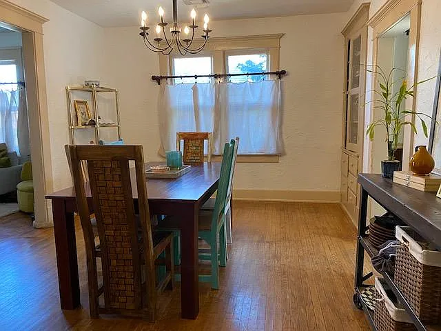 3 bed, 1264 sqft, $2,200 — Photo 3