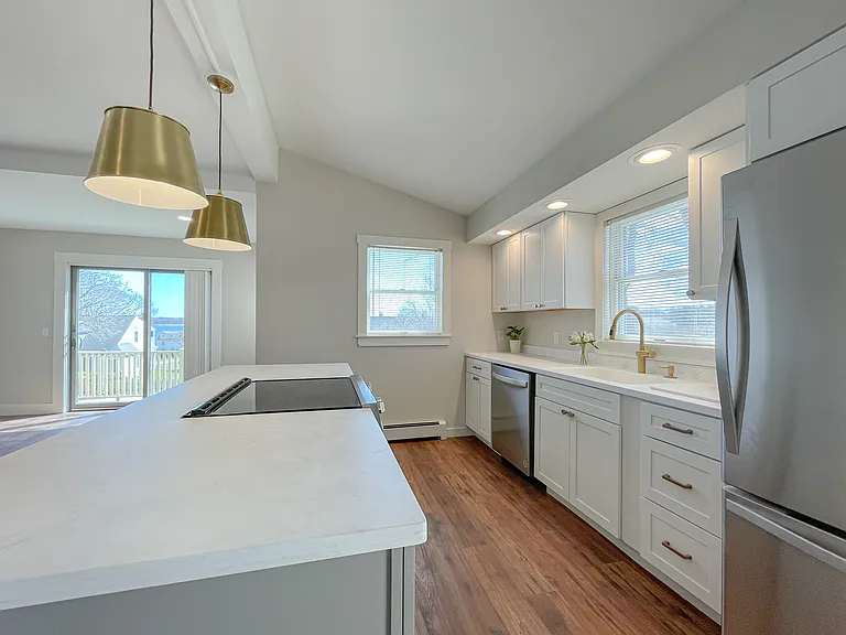 300 Preble St #R — Photo 6