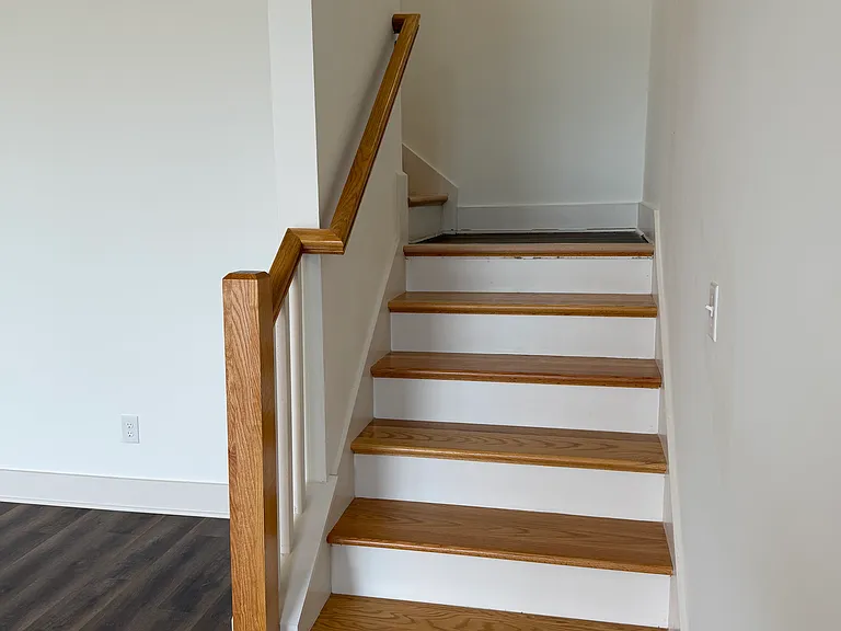 105 Hart Ln #B — Photo 7