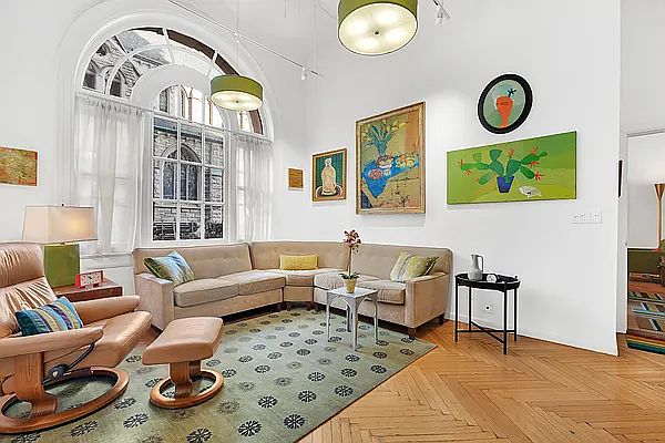 1st image of 50 Central Park W APT 1D