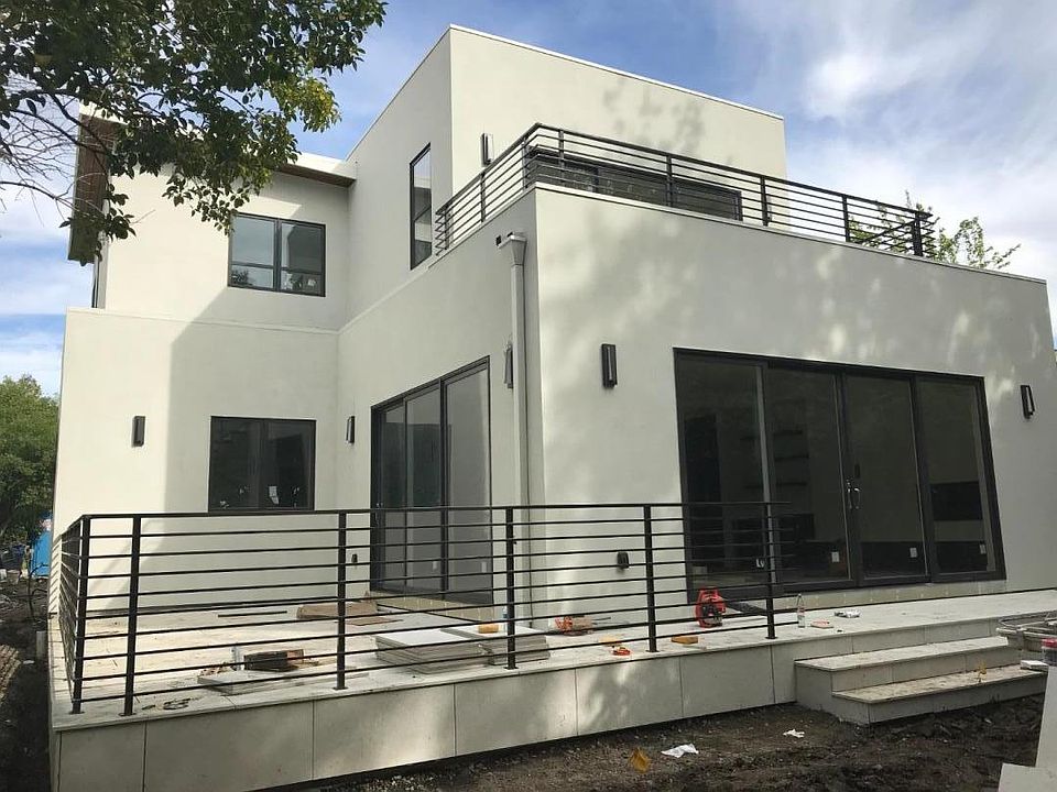 1st image of 2160 Mills Ave