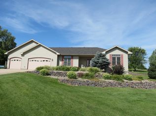 46879 Amen Cor, Brookings, SD 57006