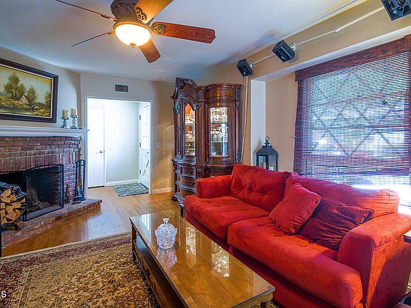 5th image of 3410 Fairesta St