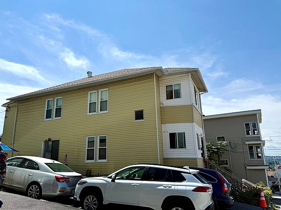 4th image of 58 Gage St