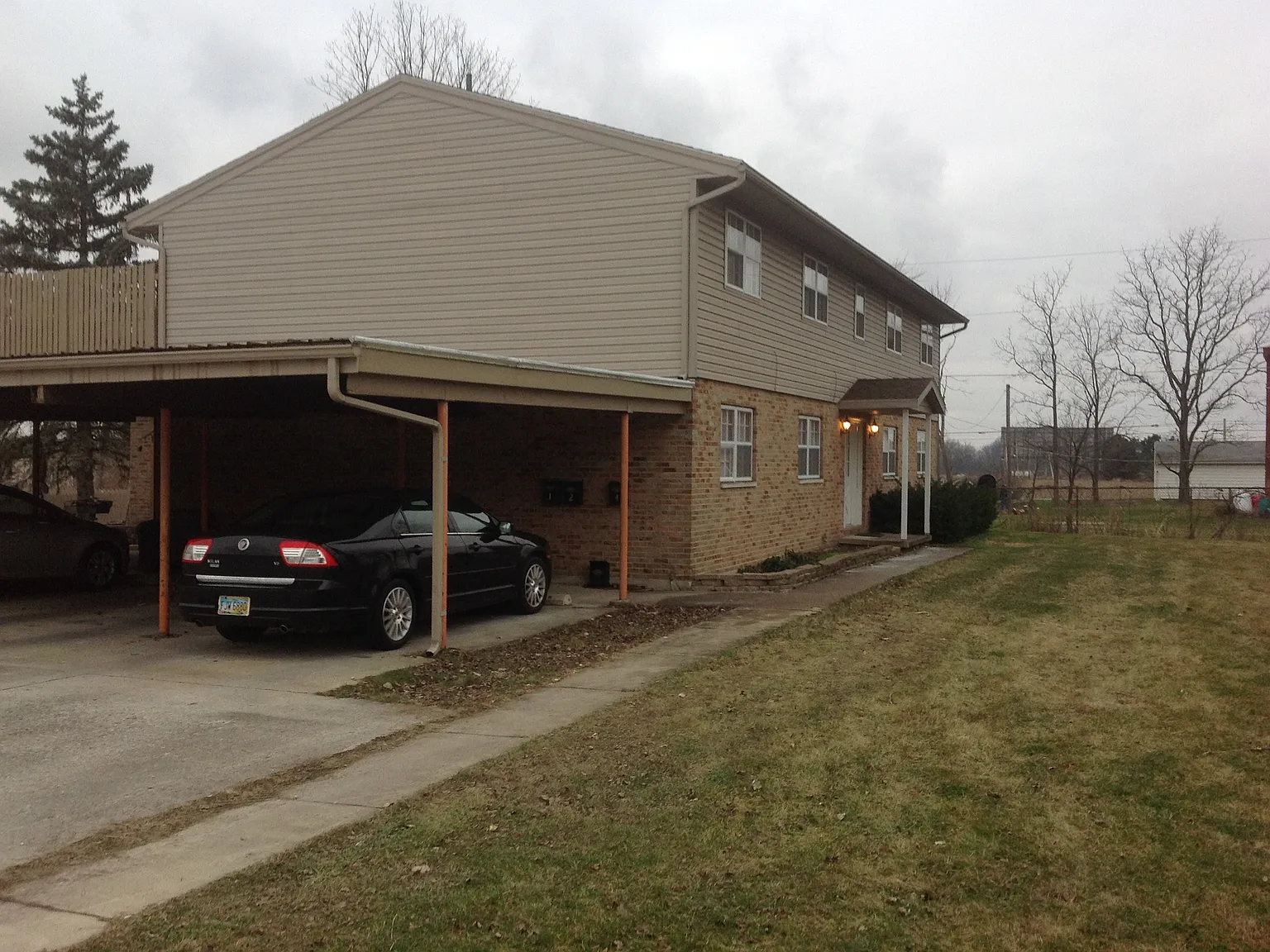 2 bed, 900 sqft, $985 — Photo 2