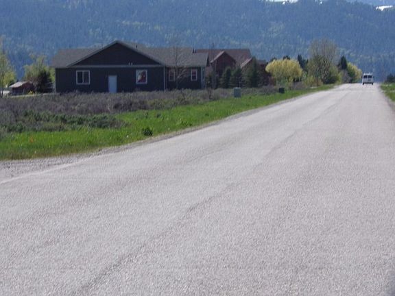 5th image of 180 County Road 123