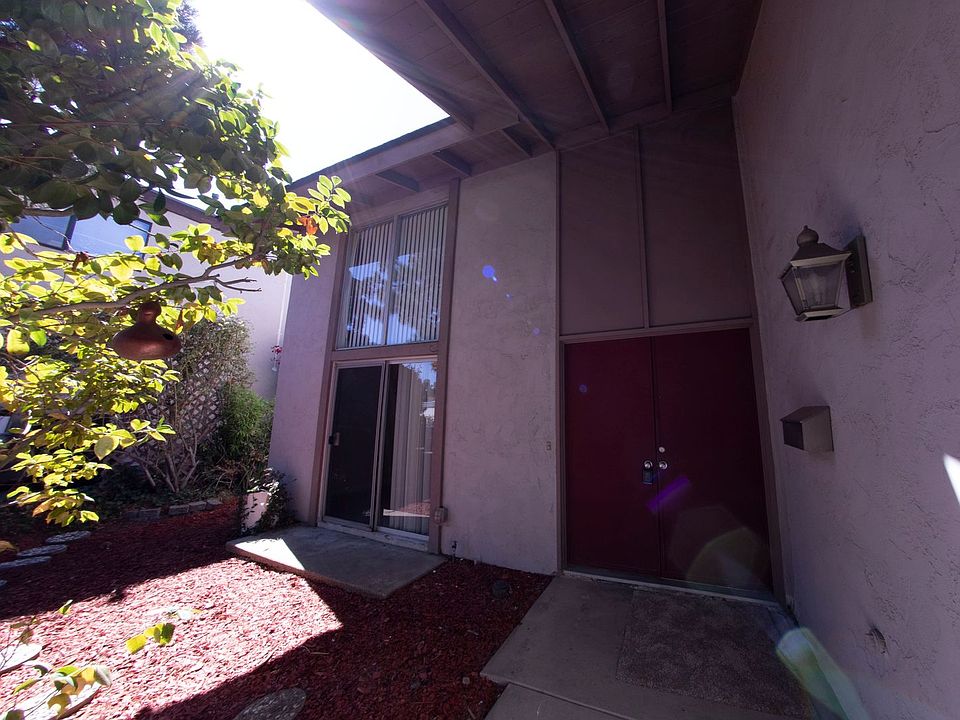 4671 Robbins St, San Diego, CA 92122 Zillow