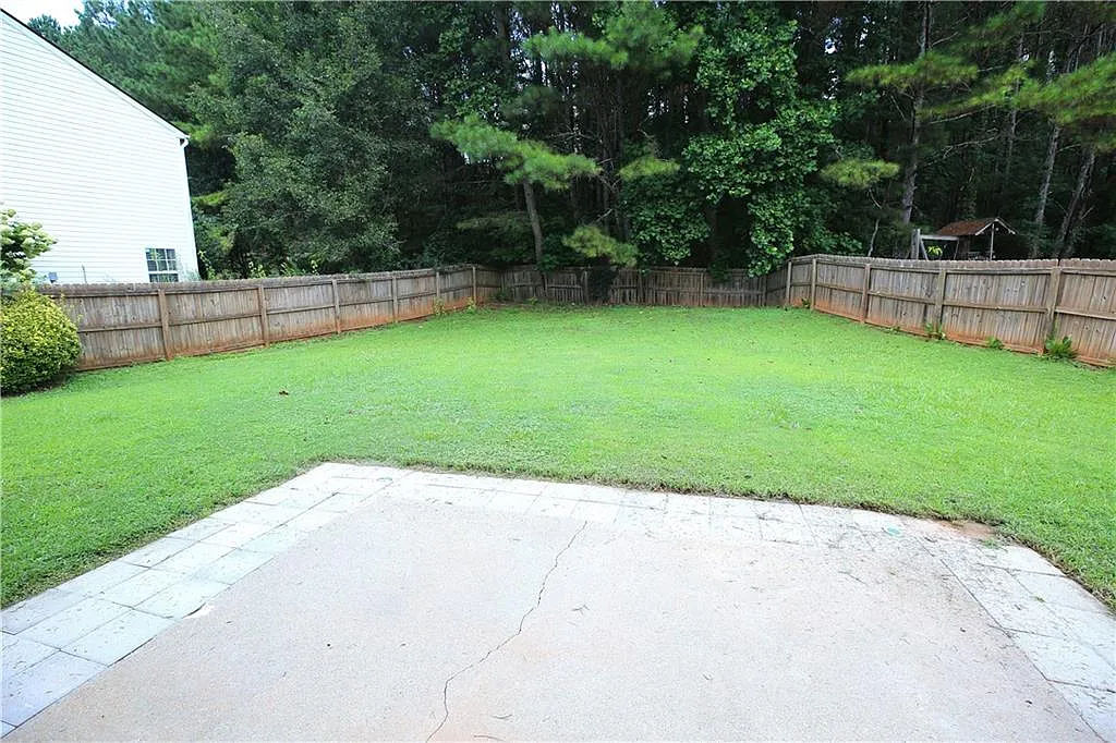 3 bed, 2.5 bath, 1540 sqft, $2,250 — Photo 2