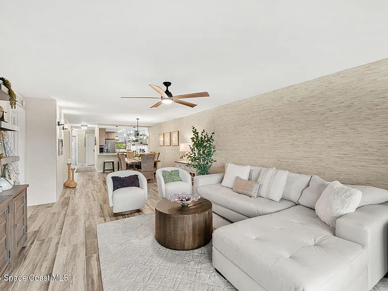 2160 N Highway A1a Hwy #305 — Photo 12