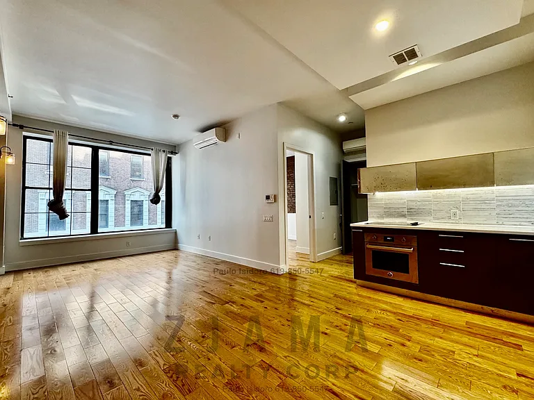 72 Willoughby St #3 — Photo 1