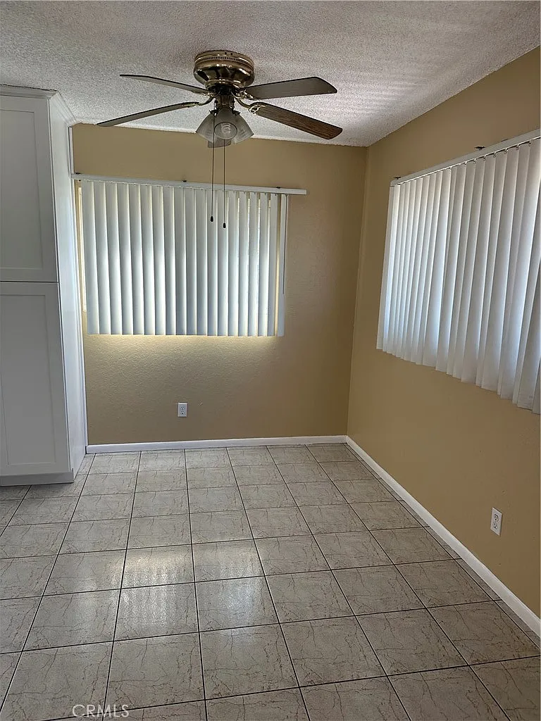 2 bed, 800 sqft, $2,250 — Photo 4