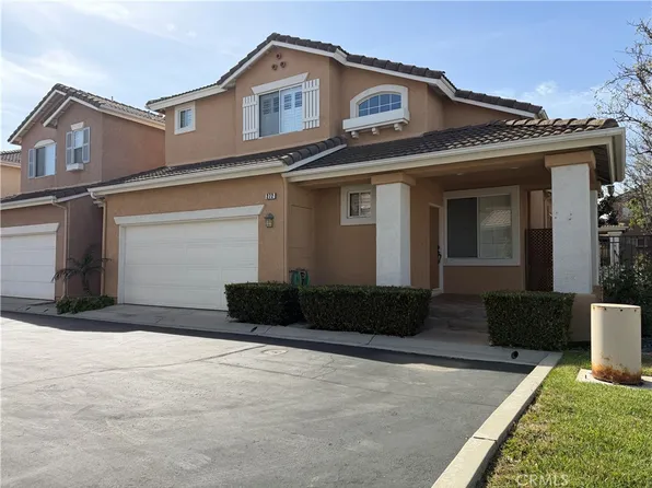 272 Twilight Glen Ln, Simi Valley, CA 93065