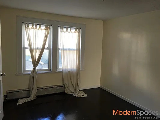 Rented by Modern Spaces | media 26