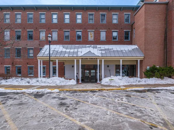 1 Saco Island Terrace #113, Saco, ME 04072