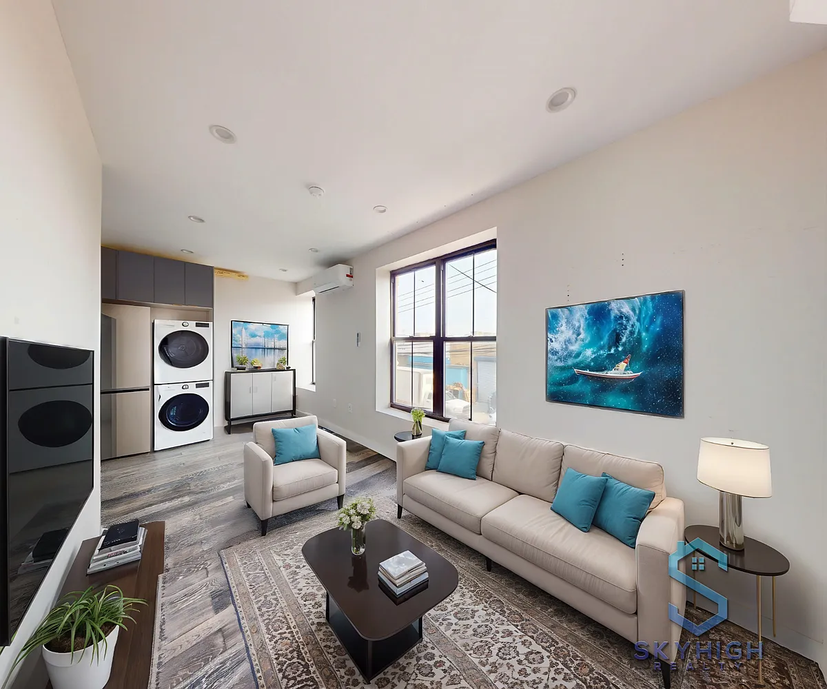 Building Photo - 81 Beadel St #3C