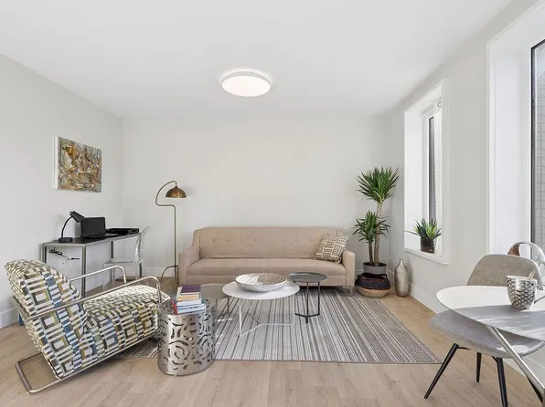 331 Ralph Ave APT 2A, Brooklyn, NY 11233