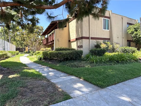 1030 W Macarthur Blvd APT 38, Santa Ana, CA 92707