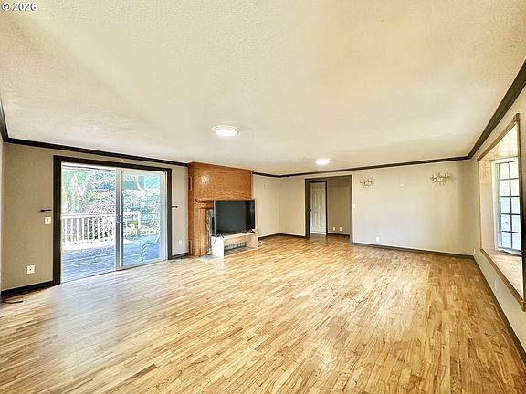 2nd image of 20125 SE Foster Rd