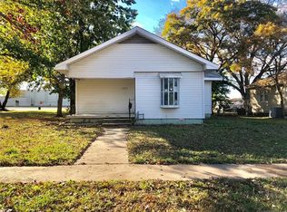 1227 N Wyandotte Ave, Dewey, OK 74029