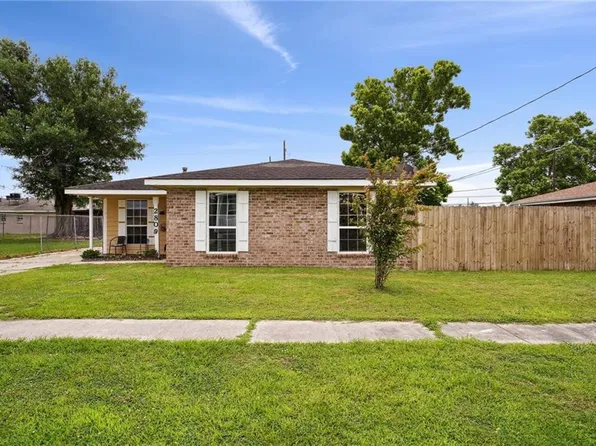 2809 Tara Dr, Violet, LA 70092