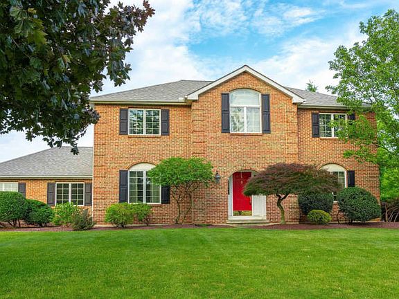 3rd image of 4955 Chelsea Dr