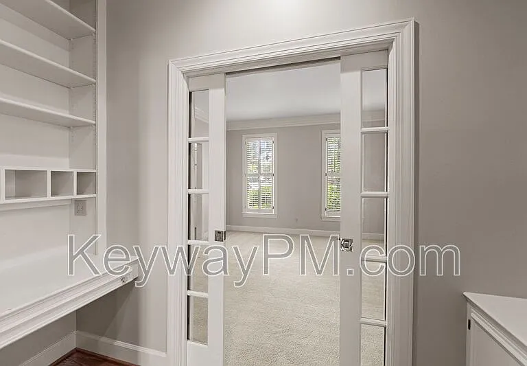879 Sparkleberry Rd — Photo 23