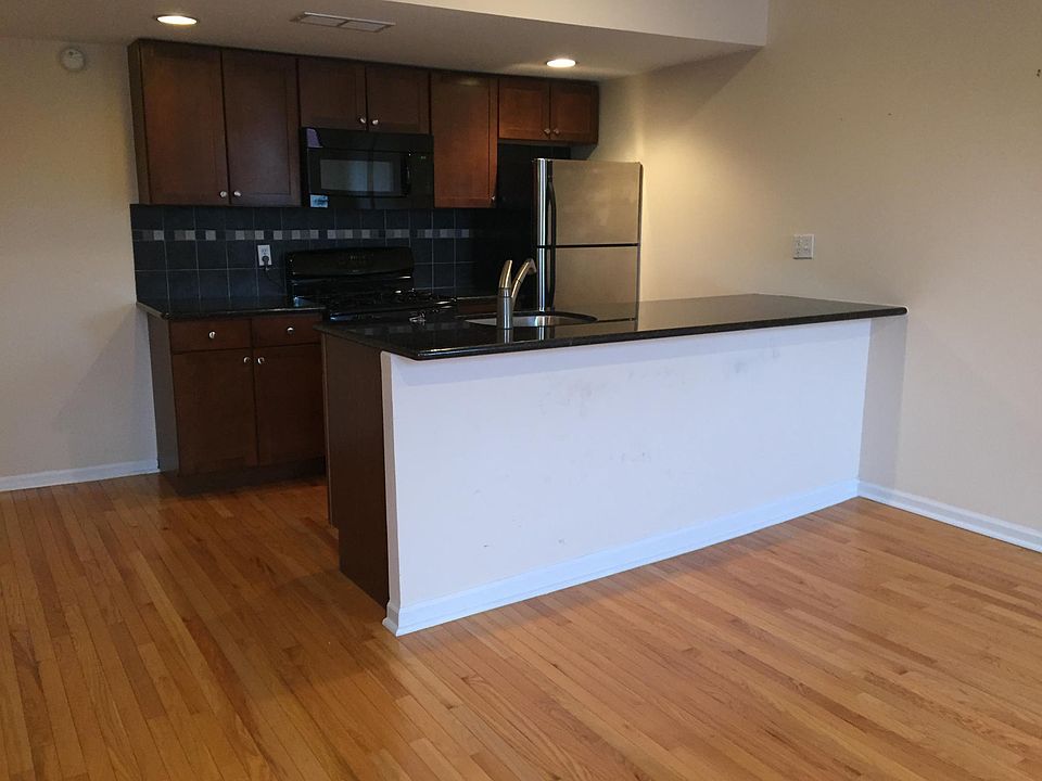 1st image of 327 S 12th St #400