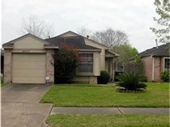 16203 Beck Ridge Dr, Houston, TX 77053