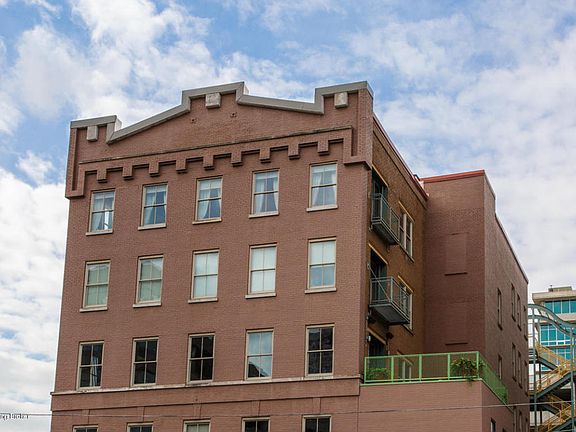 2nd image of 214 S 8th St APT 501