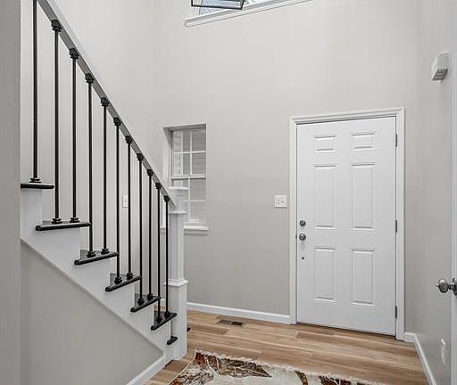 3rd image of 11920 Autumn Lakes Dr