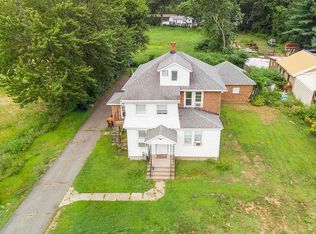 304 Silver St #2, Agawam, MA 01001