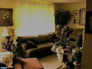 3rd image of 61 Oak Ave