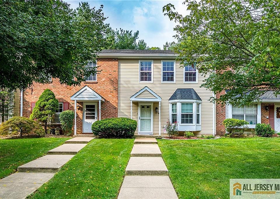 1st image of 45 Morgan Pl