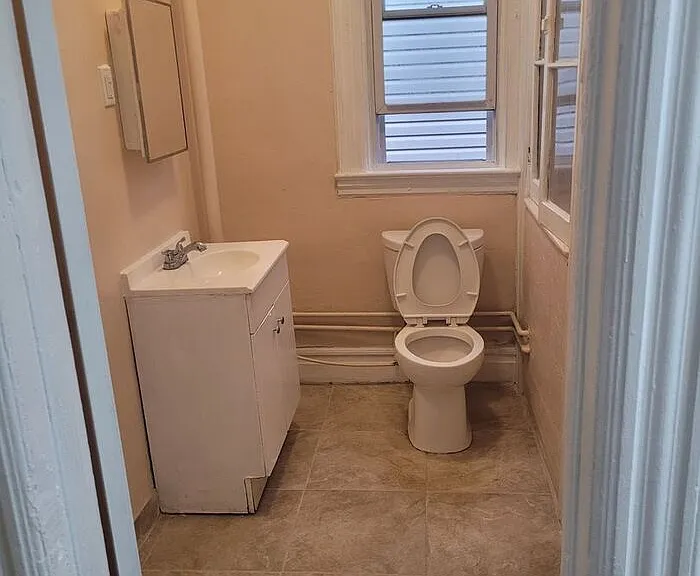 91 S Munn Ave #2 — Photo 7