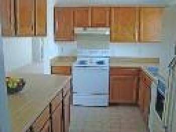 3rd image of 9822 Sugarloaf Dr