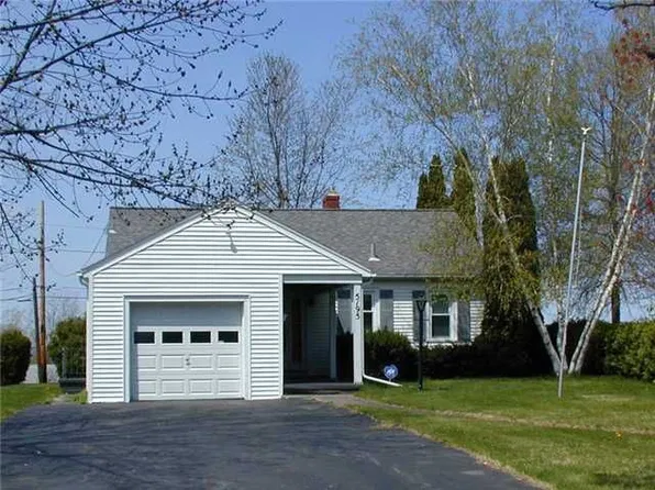 5195 Dewey Ave, Rochester, NY 14612