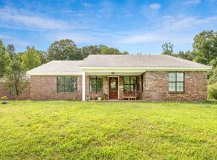 66 Tunstall Valley Cv, Byhalia, MS 38611