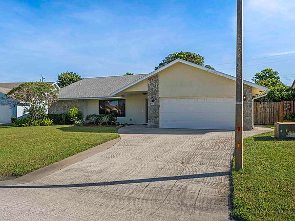4th image of 7744 Nemec Drive S