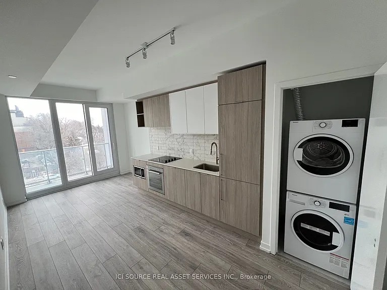 2020 Bathurst St #732 — Photo 5