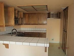 4th image of 213 Live Oak Cir