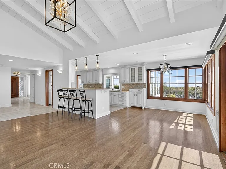 32201 Sea Island Dr — Photo 33