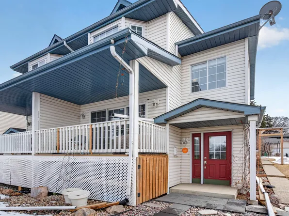 2 Sturgeon Rd, Saint Albert, AB T8N 0E5