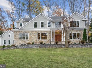 7900 Charleston Ct, Bethesda, MD 20817