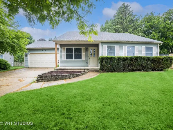 616 Alice Pl, Elgin, IL 60123