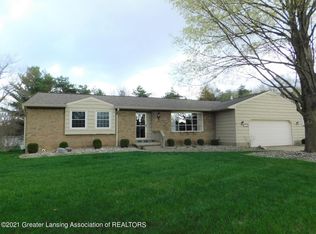 2460 Veltema Dr, Holt, MI 48842