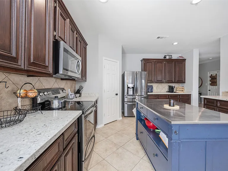 6110 Fulton Meadows Ln — Photo 13
