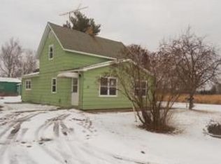 171 1st St SW, Henriette, MN 55036