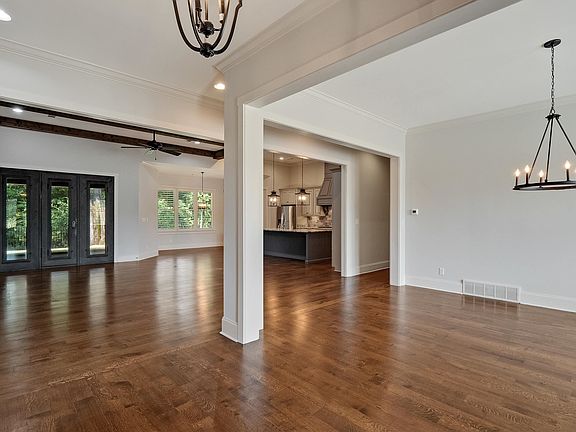 5th image of 503 Lambs Brook Ln